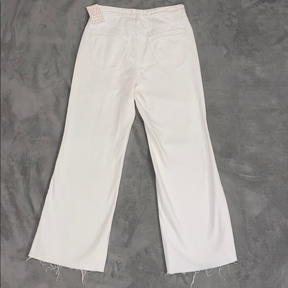 Free People | white flare jeans | Sz 10/30 - Picture 10 of 16